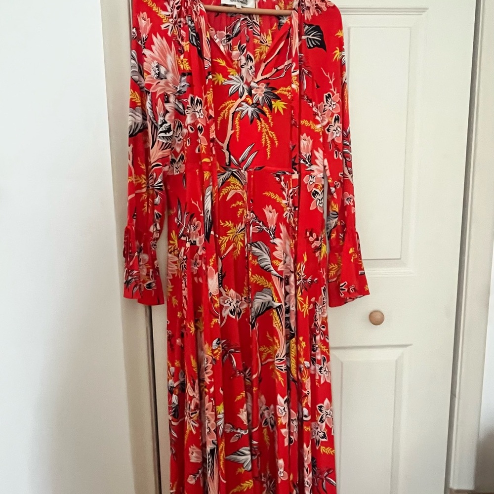 Diane Von Furstenberg Red Floral Long Sleeve Dress